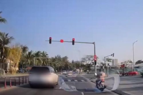 Xử lý tài xế vượt ẩu