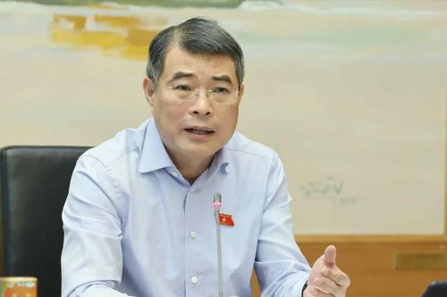 Thủ tướng Lê Minh Hưng: Không chấp nhận tăng trưởng nóng, tăng trưởng cao mà bất ổn vĩ mô