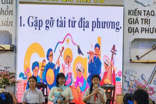 'Đờn ca tài tử - Giữ hồn di sản - Kiến tạo giá trị địa phương'