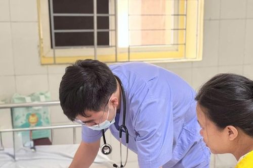 Hạ thân nhiệt chỉ huy cứu ca sơ sinh ngạt tổn thương não
