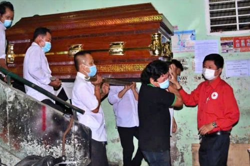 Người đàn ông TPHCM 30 năm mai táng miễn phí cho người nghèo
