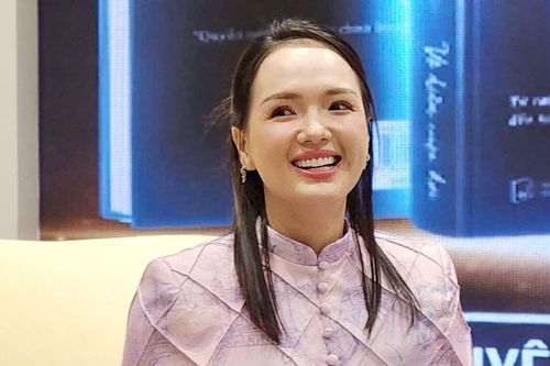 'Vở diễn cuộc đời' của tác giả Nguyệt Trương