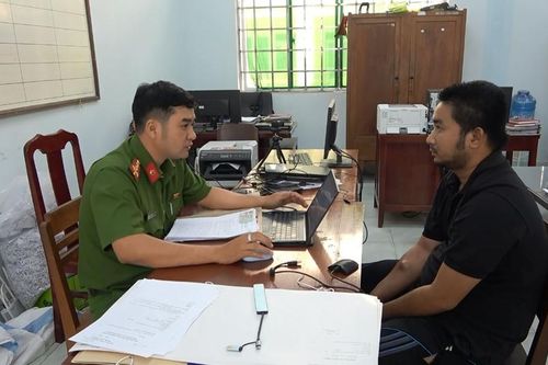 Người đàn ông đâm đối phương tử vong do mâu thuẫn khi đánh bóng chuyền