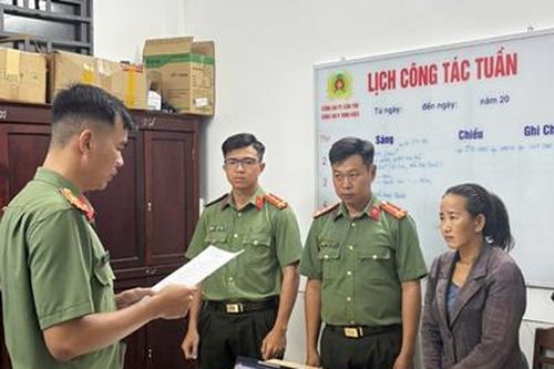 Đề nghị truy tố các đối tượng 'Tổ chức cho người khác xuất cảnh trái phép'
