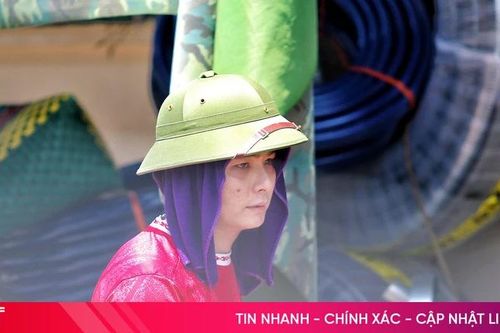 'Bỏng rát' giữa cái nắng 40 độ C tại Hà Tĩnh