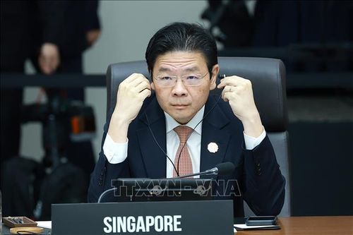 Singapore - Australia cam kết duy trì dòng chảy khí LNG và dầu diesel