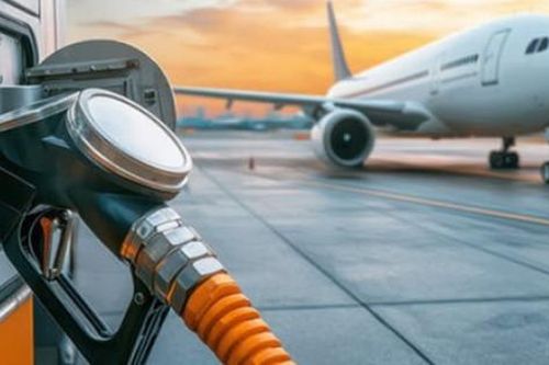 Mỹ tìm ra cách biến rượu thành nhiên liệu máy bay chỉ trong 1 bước