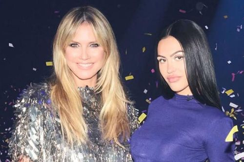 Heidi Klum tỏa sáng trong chiếc váy ngắn lấp lánh kim tuyến