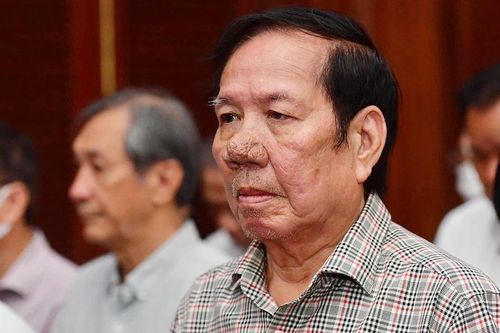 Bán đất công sản tại Bến Vân Đồn, lãnh đạo Tập đoàn Công nghiệp Cao su Việt Nam nhận án phạt 14 năm tù
