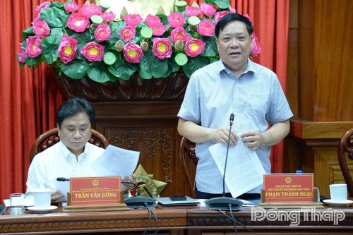 Chủ tịch UBND tỉnh Đồng Tháp Phạm Thành Ngại: Các sở, ngành và địa phương phải sát sao hơn trong công tác điều hành