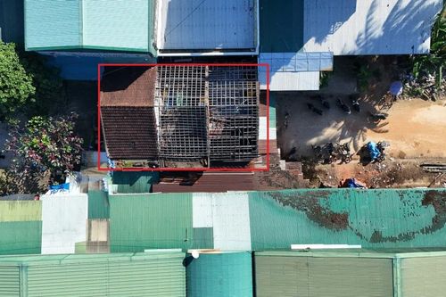 Cần xử lý dứt điểm công trình chắn ngang đường nội bộ chợ Mộc Bài