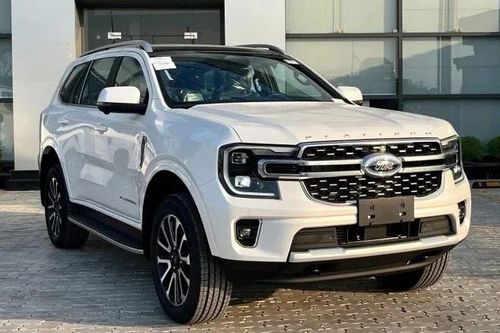 Ford Everest 2026 ra mắt bản máy xăng tại Việt Nam, giá niêm yết có thể hơn 1,5 tỷ đồng