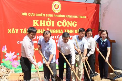 Hội Cựu chiến binh phường Nam Nha Trang khởi công xây nhà 'Nghĩa tình đồng đội' cho hội viên