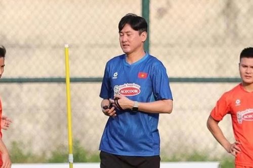 Trợ lý Lee Jung-soo dẫn dắt Kanchanaburi Power: 'Bậc thầy chiến thuật' nhận nhiệm vụ tại Thái Lan