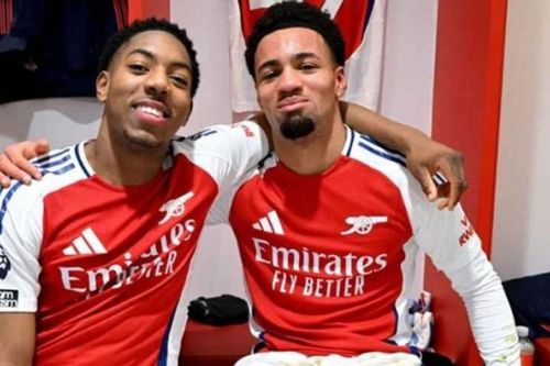 Arsenal sẵn sàng bán bộ đôi 'cây nhà lá vườn' 100 triệu bảng, Neymar đàm phán sang MLS