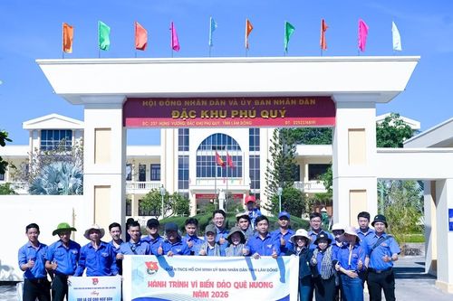 Tuổi trẻ UBND tỉnh Lâm Đồng tổ chức chương trình Vì biển đảo quê hương