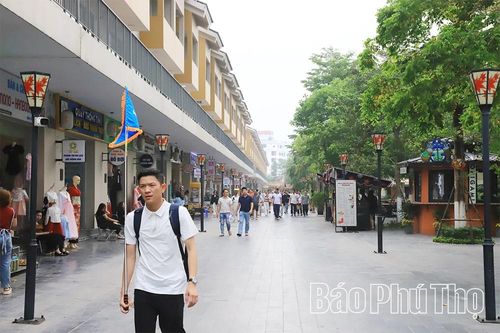 Đánh thức 'mỏ vàng' du lịch nghỉ dưỡng khoáng nóng Thanh Thủy