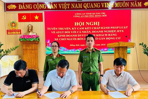 Ký cam kết chấp hành pháp luật đối với người kinh doanh dịch vụ xe điện 4 bánh chở khách