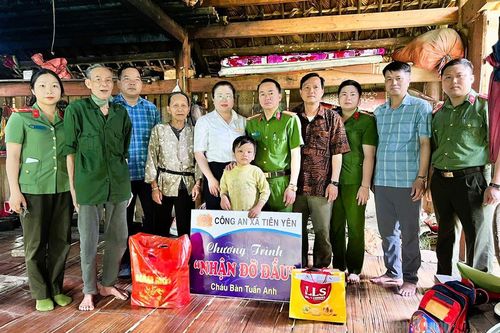 Công an xã Tiên Yên nhận đỡ đầu trẻ mồ côi có hoàn cảnh đặc biệt khó khăn