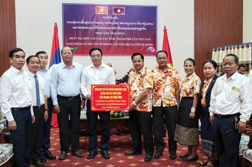 Tăng cường hợp tác, thắt chặt hữu nghị Việt - Lào