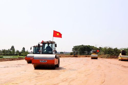 Phú Thọ: Chú trọng đầu tư hạ tầng giao thông, tạo động lực phát triển kinh tế - xã hội
