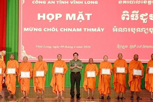 Đồng bào dân tộc Khmer vui mừng đón Tết cổ truyền Chôl Chnăm Thmây