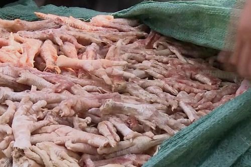 Đề xuất tăng hình phạt đối với hành vi buôn bán thực phẩm bẩn