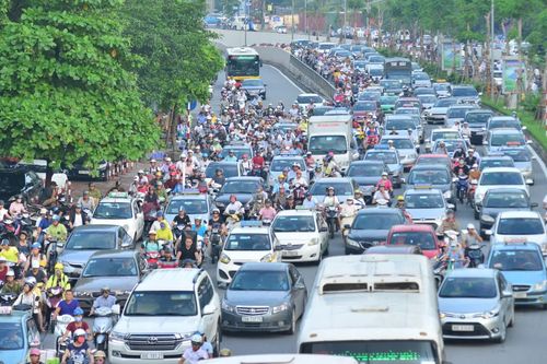 Bài toán về giải quyết ùn tắc giao thông và trật tự đô thị