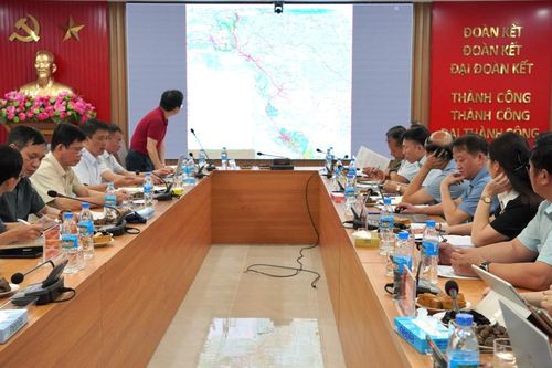 Thứ trưởng Bộ Xây dựng Lê Anh Tuấn: Chuẩn bị chặt chẽ, đúng quy định, sớm triển khai nâng cấp, mở rộng đường Hồ Chí Minh với quy mô 4 làn xe