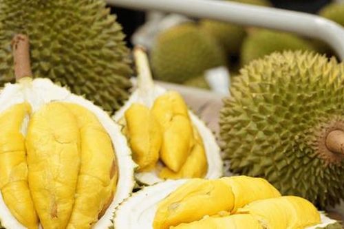 Xuất khẩu lô sầu riêng đầu tiên theo 'luồng xanh' qua cửa khẩu Hữu Nghị