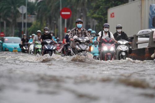TP.HCM còn 57 điểm ngập nặng