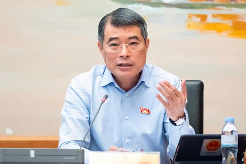 Thủ tướng: Không chấp nhận tăng trưởng cao mà đánh đổi bằng bất ổn về vĩ mô