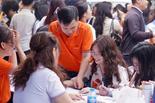 Sinh viên thêm cơ hội kết nối với nhà tuyển dụng
