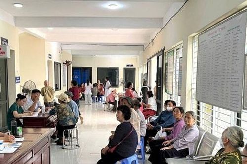 Phường Tùng Thiện: Khởi động chiến dịch chăm sóc sức khỏe cho người dân