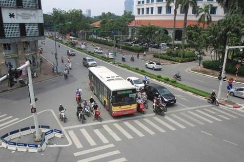 Đẩy mạnh ứng dụng chuyển đổi số vào điều hành giao thông
