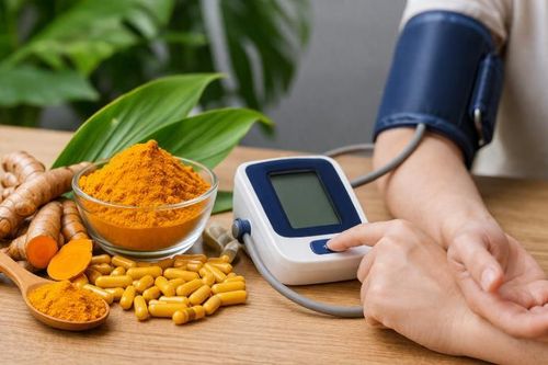 Người bệnh huyết áp có nên uống nghệ mỗi ngày?