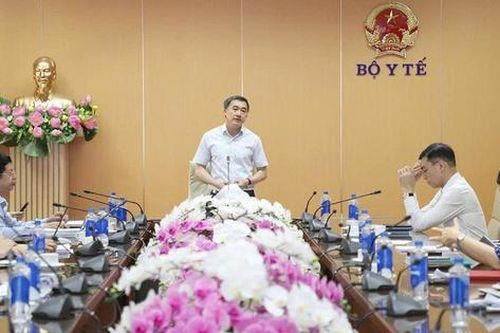 Gỡ 'nút thắt' pháp lý, xây dựng Nghị định mới về khám, chữa bệnh theo hướng tinh gọn, sát thực tiễn
