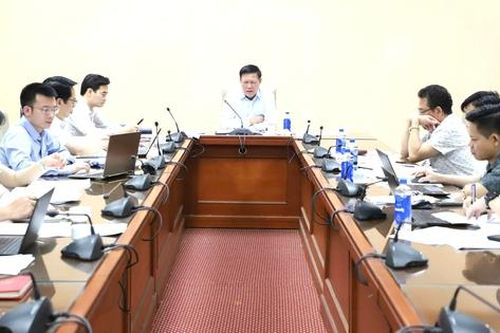 Thúc đẩy hoàn thiện hành lang pháp lý để triển khai chính sách về an toàn thực phẩm hiệu quả