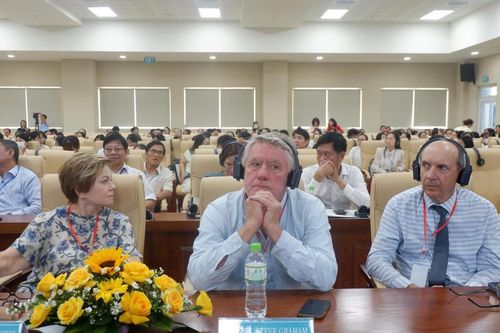 Cập nhật tiến bộ, nâng cao chăm sóc trẻ em