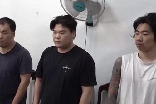 Bắt 3 đối tượng người Hàn Quốc bị truy nã đỏ ở Nha Trang