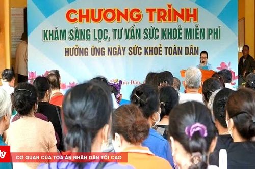 Nghệ An: Hơn 300 người dân được khám, sàng lọc bệnh miễn phí