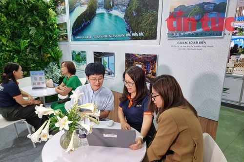 Hoán đổi lịch nghỉ dịp Giỗ Tổ không cần thiết trong bối cảnh tour ngắn ngày lên ngôi