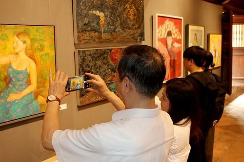 Triển lãm quốc tế 'Phụ nữ vẽ Phụ nữ' lần thứ II