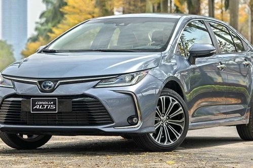 Vì sao Toyota chiếm đến nửa danh sách xe bán ít nhất Việt Nam trong tháng 3?