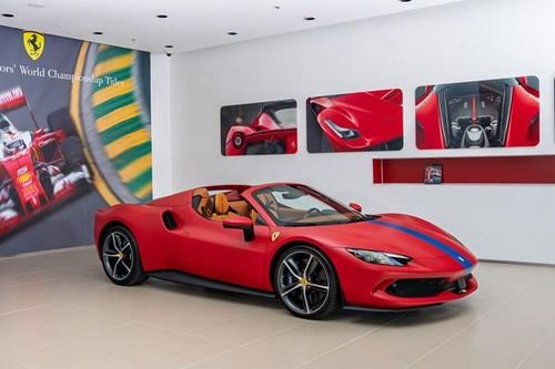 Ferrari và chiến lược biến siêu xe thành biểu tượng xa xỉ toàn cầu