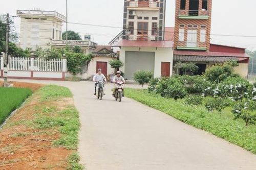 Hiến đất cho đường rộng mở