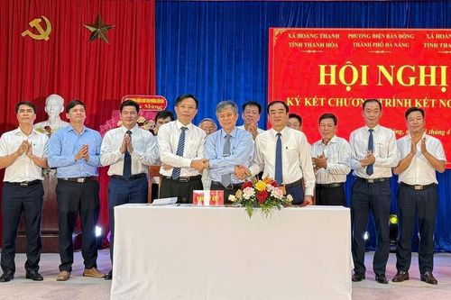 Phường Điện Bàn Đông kết nghĩa với 2 xã của tỉnh Thanh Hóa