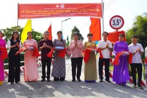 Xã Hòa Long: Khánh thành cầu Long Hội (cầu Tuệ Tâm 506)
