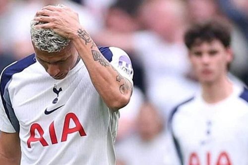 Tottenham chính thức rơi xuống nhóm cầm đèn đỏ: Khủng hoảng trầm trọng tại Bắc London