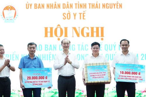 Chủ động kiểm soát dịch bệnh, nâng cao chất lượng chăm sóc sức khỏe nhân dân